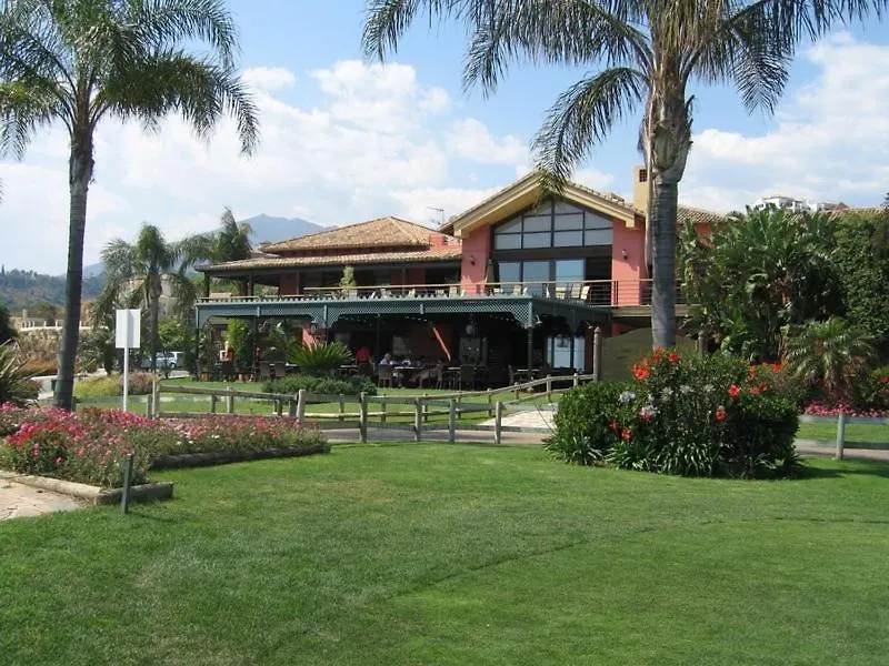 Daire Marbella, Los Arqueros Golf & Country Club, Sleeps 7 Plus 1 Child
