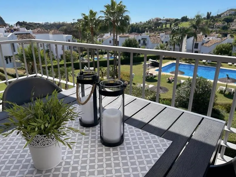Daire Marbella, Los Arqueros Golf & Country Club, Sleeps 7 Plus 1 Child