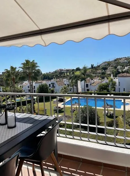 Daire Marbella, Los Arqueros Golf & Country Club, Sleeps 7 Plus 1 Child İspanya